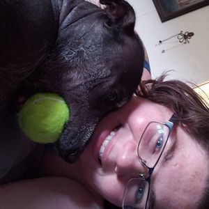 Meet your Posher, Leslie